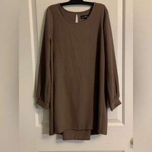 Dainty Hooligan Large/Medium Mocha dress. Long sleeves with eyelet back.